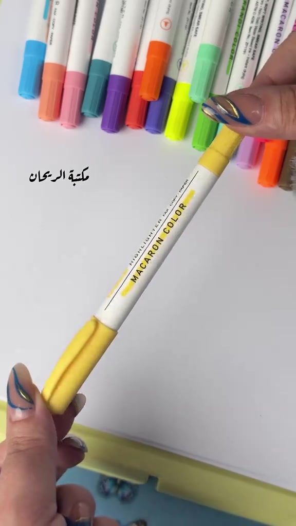 اقلام هايلايتر ZEYAR ( سيت يحتوي على 18 قلم سعره 8 الف د،ع )  📚 مكتبة الريحان… عنوان الاختيار المميز  تشكيلة مختارة بعناية من:                                 ✏️ القرطاسية 📒 الدفاتر 🖇️ المنظمات المكتبية 🎒 المستلزمات المدرسية وملازم                                                            🚚 نوفر خدمة التوصيل إلى كافة محافظات العراق                                                                   📩للحجز أو الاستفسار: راسلنا عبر الصفحة أو اتصل على: 📞 ***********                                                     📍فروع مكتبة الريحان:                                              بغداد – الكمالية، بداية شارع المصرف.                                                بغداد – زيونة، داخل معهد الريحاني للبنين #م#مكتبة_الريحان#الشعب_الصيني_ماله_حل😂😂ق#قرطاسيه_مدرسيهق#قرطاسيةاقلام 

نص مكتوب في الصور:
- مكتبة الريان