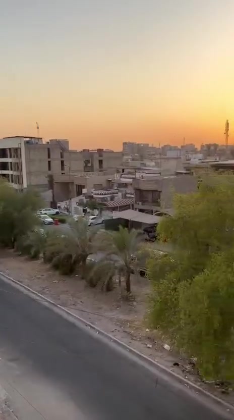 للأيجار شقة / شارع فلسطين
طابق ثالث 

غرفة / مطبخ /خدمات / بالكونة / سطح 

السعر 300 الف 

للأستفسار : واتساب / خط 

***********
