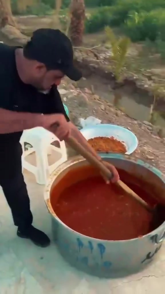 ✨ على بركة الله توكلنا ✨
مستعدون لطبخ كافة المناسبات والأحداث:

​🖤 الفواتح والمجالس

​💍 الأعراس والأفراح

​🎉 كافة المناسبات والولائم

​🍳 لماذا تختارنا؟

​طاقم عمل مميز وخبرة عالية.

​خدمة ممتازة ونظافة تامة.

​إعداد وتجهيز بأعلى درجات الإتقان لتبيض وجهك أمام ضيوفك.

​📞 للتواصل والحجز:

​***********

​***********

​أهلاً وسهلاً بكم في أي وقت، نتشرف بخدمتكم! قلعه سكر

نص مكتوب في الصور:
- على بركة الله توكلنا مستعدون لطبخ كافة المناسبات والأحداث: الفواتح والمجالس فواتح ومجالس حسينية الأعراس والأفراح أعراس وأفراح سعيد كافة المناسبات والولائم مناسبات خاصة وعامة لماذا تختارنا؟ - طاقم عمل مميز وخبرة عالية. - خدمة ممتازة ونظافة تامة. - إعداد وتجهيز بأعلى درجات الإتقان لتبيض وجهك أمام ضيوفك. للتواصل والحجز: *********** *********** تقديم الشيف: مرتضى حسين مكطوف أهلاً وسهلاً بكم في أي وقت، نتشرف بخدمتكم!