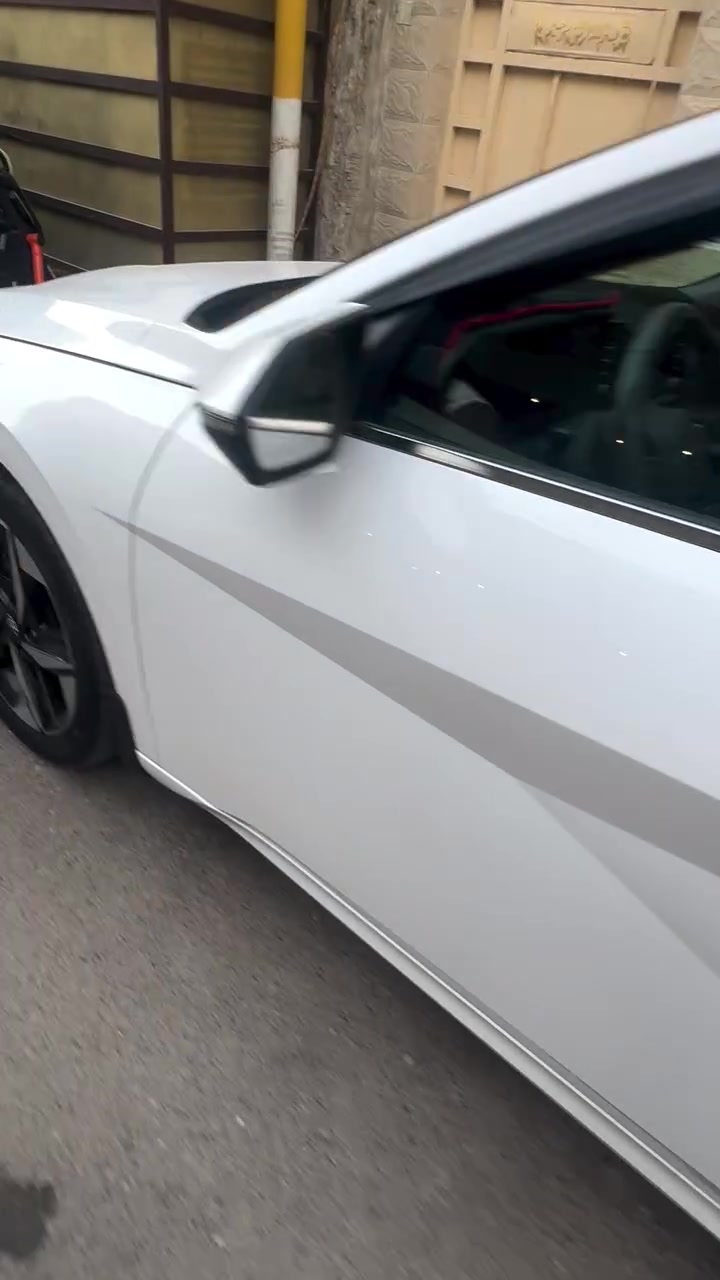 يا الله
السلام عليكم 
هونداي النترا 2023 خليجية كفالة عامة بدون اي بارد او صبغ 
⛔️ عداد المسافة 4 الاف فقط السيارة زيرو 
على وضع الشركة 
⛔️ فول مواصفات وتحكمات
⛔️محرك 2000 دوش 
⛔️بصمة
⛔️فتحة 
⛔️تحكم ستيرن
⛔️مرايات شفط
⛔️شاشة كبيرة وشاشة العدادات ديجيتال
⛔️كامرة
⛔️حساس امامي وحساس خلفي بلادي
⛔️نظيفة بمعنى الكلمة والله شاهد السيارة من 2023 على ايدنة وفقط واكفة بالباب لين عدنة غيرها نستعملهن
⛔️ للأستفسار الاتصال على الرقم *********** وغير متواجد على الفيس
⛔️السعر ١٧٨ وبي مجال بسيط
