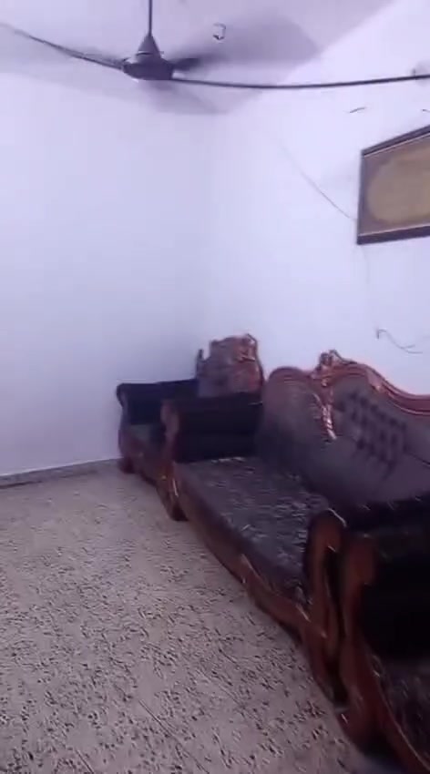 مشتمل • غرفة وصالة • شارع الحضر