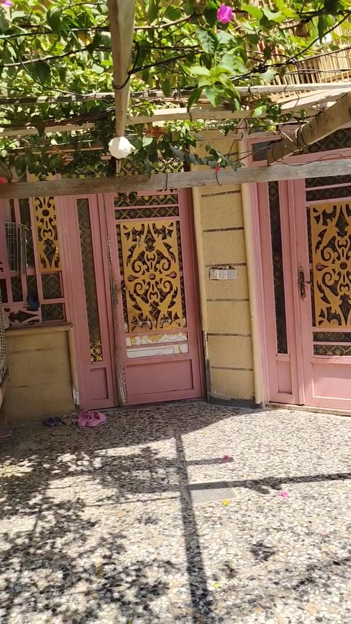 بيت البيع في كربلاء طريق يا حسين   قرب صيطره الابراهيميه يبعد عن الامام الحسين 7 كيلو زراعي مسجل محكمه عقد 35 مساحه 100متر غرفه ومطبخ وستقبال وصاله صحيات داخليه وخارجيه بناء حديث  السعر 28
***********
بيت البيع في كربلاء طريق يا حسين   قرب صيطره الابراهيميه يبعد عن الامام الحسين 7 كيلو مفتت زراعي مساحه 100متر غرفه ومطبخ وستقبال وصاله صحيات داخليه وخارجيه بناء حديث  السعر 28 متوفره كافه الخدمات
