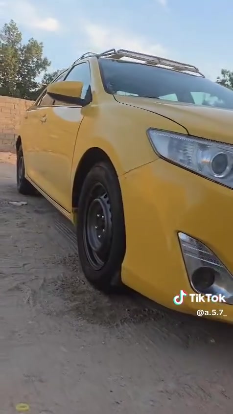 السلام عليكم بسبب الوعود الكاذبه  اعاده النشر كامري امريكي موديل ٢٠١٣ رقم انكليزي كربلاء سياره مابيه ضربه قويه لابجم ولا اي شي بيه ضربه زغيره باب السايق ومعجنه لسا ماصبغتها جاهزه تبريد حداديه  ٧٥ بلميه مكينه كير نضيفات دواخل جدد دوشمه جلد تسكام تخم تايرجديد شاشه كهربائيات كل شغال  خطه نجف بغداد مصفره هيئه وغرامات السياره رقم دولي بسمي  شرط مداور السعر٩٨ وبيه مجال حك الجيه  مكاني نجف الاتصال عل رقم***********
