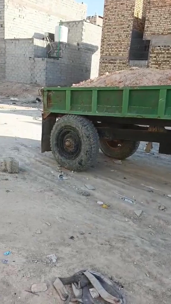 سلام عليكم مكينه عنتر للبيع موديل 81 مكان كربلاء عربانه حدادي تايرات جدد للاستفسار.اكثرالاتصال على الرقم *********** \\\\***********
