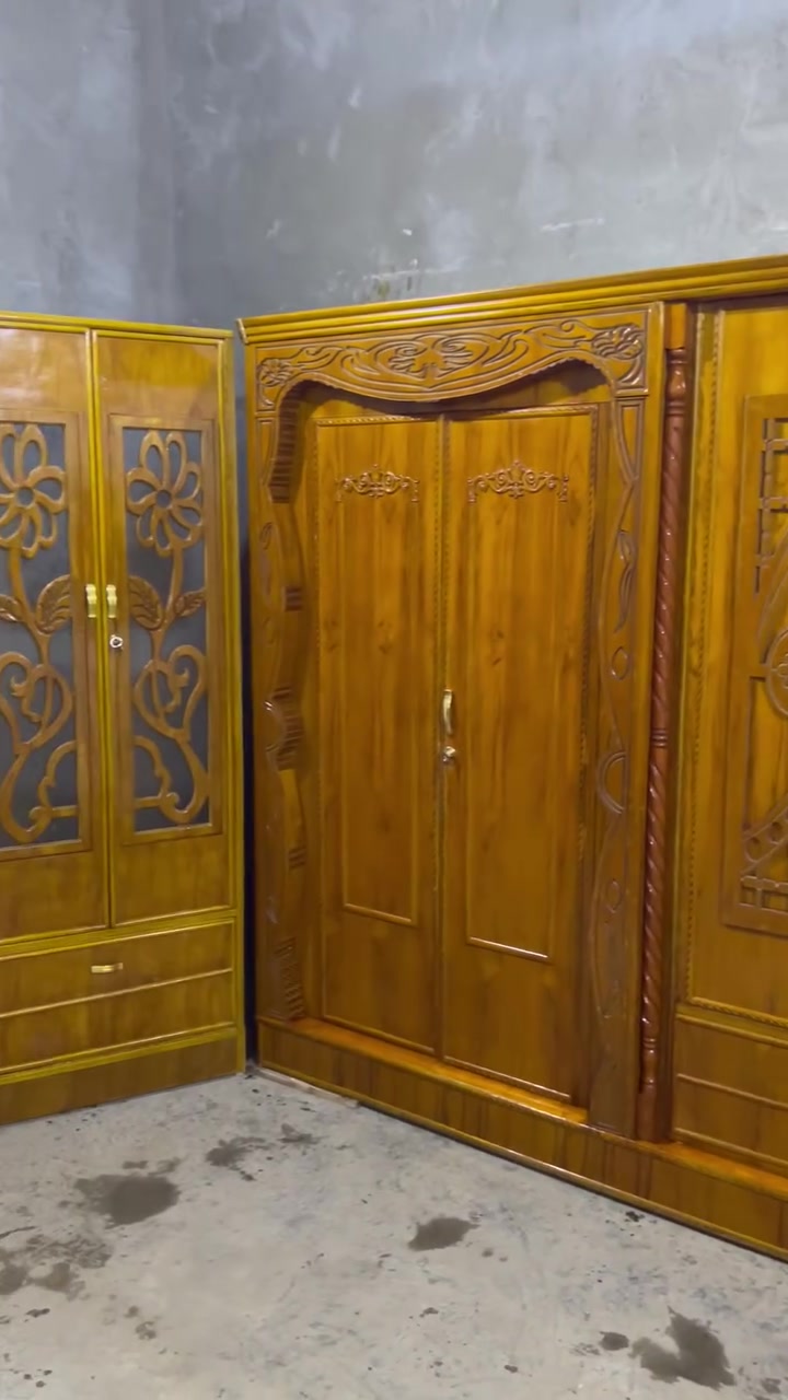 سلام عليكم غرفه نجاره صاج مستخدمه مديل حديث السعر ٦٥٠ العنوان الحله ***********
