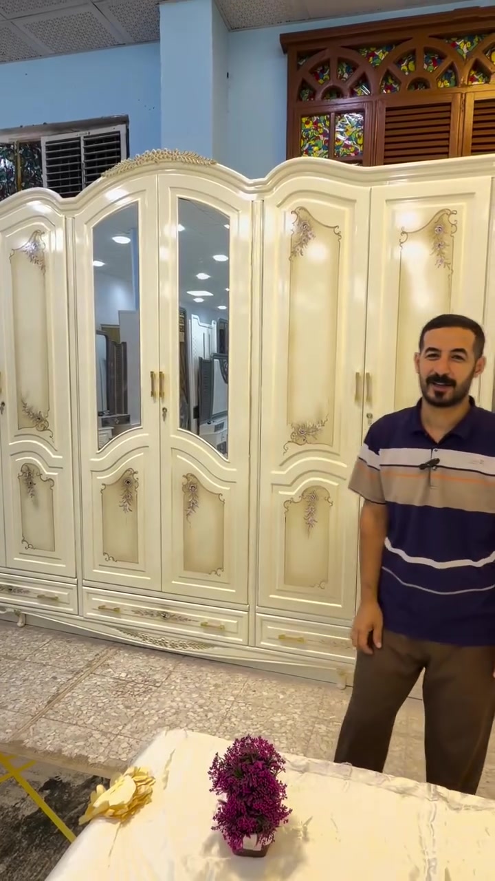 🌙✨ موديل ليالي بغداد… فخامة تستاهلها غرفتك!

🔥 السعر: ٣,٤٠٠,٠٠٠ دينار فقط 🔥
ثلاثة ملايين وأربعمية ألف دينار

تصميم راقي، تفاصيل فخمة، وتشطيب يضيف لمسة مميزة لغرفة نومك 🤍

إذا تريد غرفة تخلي كل من يدخل بيتك يسأل:
«منين أخذتوها؟» 😍
فـ ليالي بغداد هي الاختيار.

📍 بغداد / بغداد الجديدة – خلف جامع السامرائي
📞 ***********

معمل ومعرض الفتلاوي للأثاث العراقي 🇮🇶

📩 راسلنا الآن واحجز موديل ليالي بغداد.
