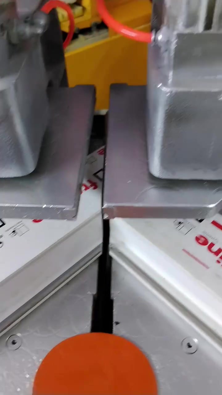 مكائ pvc 5قطع سنكل فيز عنوان كركوك حي عسكرية ***********
