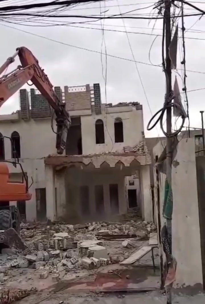 هدم الدور والبنايات – تفليش المنازل والمباني 
📞 *********** _أبو سيف 
📍 بغداد – جميع المناطق
✓ هدم الدور والبنايات السكنية
✓ تفليش المباني والبيوت بجميع الأحجام
✓ رفع الأنقاض بسرعة وكفاءة
✓ ترميم المنازل والبنايات بجودة عالية جداً
✓ أنسب الأسعار
