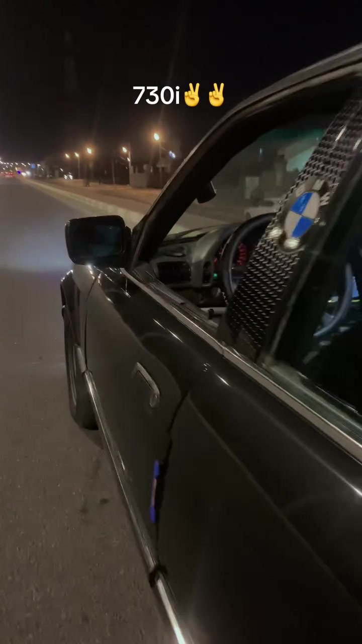 يالله للبيع
بي ام اصل730i محرك V6 بلادي موديل 91رقم بغداد اجنبي تحويل ثانيوم دواخل حلوه كهربايات كلها شغاله عدادات شغاله ماعده كيج البانزين يرادله طوافه  شيال كاردن جديد شاشه تحكم كامل تبريد جاهز يرادلها فقط كمبريسر راديتر جديد مروحه جديد ولف حماوه جديد ارفيو كصه نوزلات كصه صرف بانزين ماكو سياره حلوه كير مكينه خير من الله دبل اريل خلفي بطانه بنيد جديده كشافات بلاد اوضايف فوكاها زنون لايت عالي زنون ناصي عدسه فيتبم جديد الاصلي سياره خير من الله اربع جام كهرباء اناره داخليه شغاله اناره دشبول زرع كامله سياره حلوه بجم عريض سياره بدون فتحه دبل هورن 
مكاني الرمادي 
السعر 40 وبيها مجال للطيبين 
***********
متواجد علفيس او واتساب او عل خط 
اتصل واني حاضر
