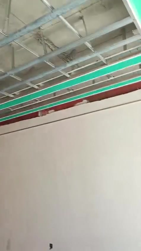 السلام عليكم مطلوب خلفات مال سقوف العمل بربيل مجمع كامل الي حاب يشتغل يتواصل معي *********** وتساب
