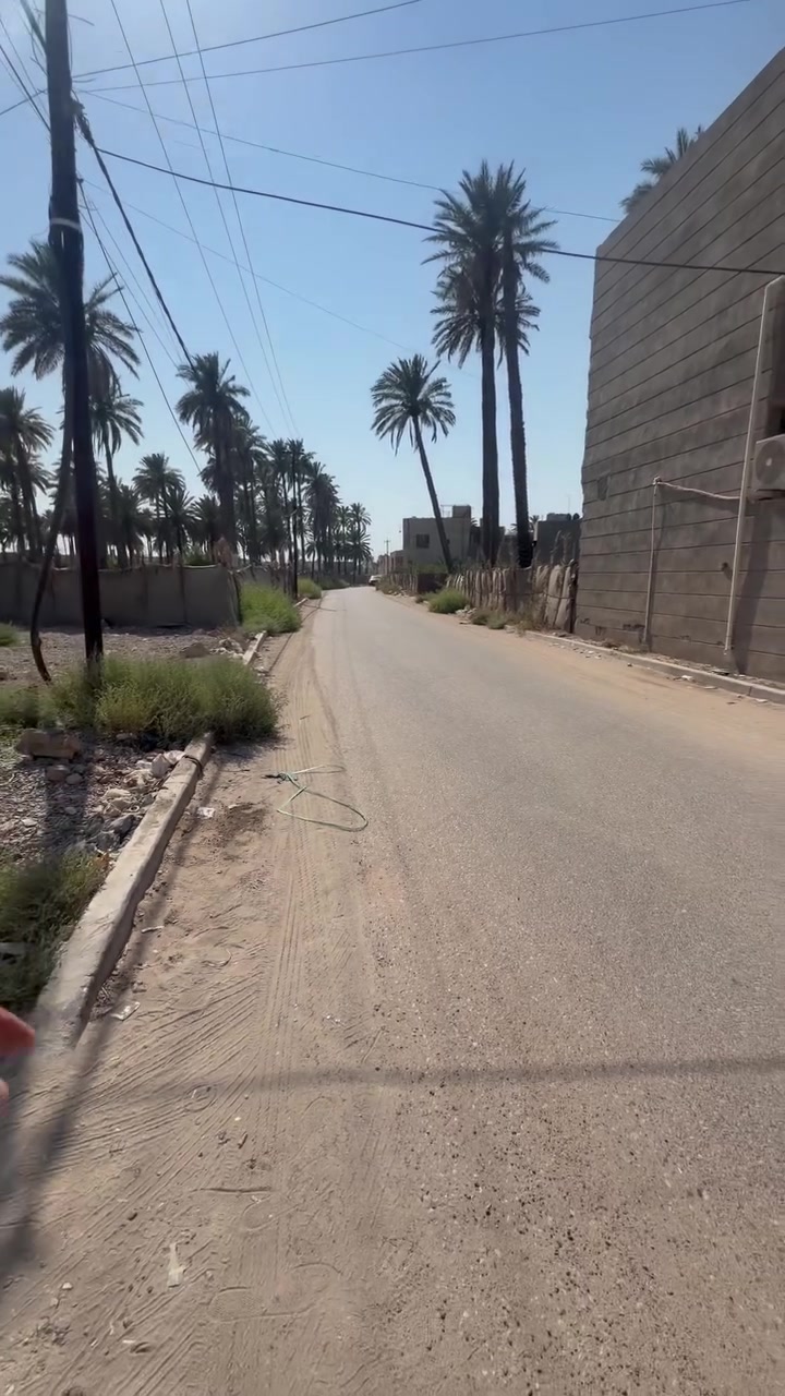 سلام عليكم كاع مساحته ١٤٥ متر بدايت شارع بيت ابو طاوه كاع حلوه رخيصه سعره مناسب اب ٤٥ مليون الاتصال ***********

