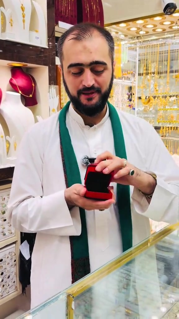 ‎التوصيل كربلاء ٥ الاف وباقي المحافضات ١٠ الاف    وتساب(***********)     العنوان -   كربلاء-شارع الجمهورية داخل مجمع الكوثر للذهب المجاور لباب قبلة ابي فضل العباس عليه السلام مجوهرات سيد مصطفى آل كاظم الكربلائي  https://www.instagram.com/mustafa_al_karbalaiy_4gold?igsh=ZTk0dmdxNHdlM2pp عالانستگرام mustafa_al_karbalaiy_4gold  رابط القناة على التليگرام  https://t.me/Mustafa_alkarbalie  ‎الفيسبوك ‎ مجوهرات سيد مصطفى آل كاظم  الكربلائي    #سيد_مصطفى_آل كاظم _الكربلائي ##الهاشتاق_الاكثرمشاهدة #CapCut #

نص مكتوب في الصور:
- هدية
- طلسم ذهب