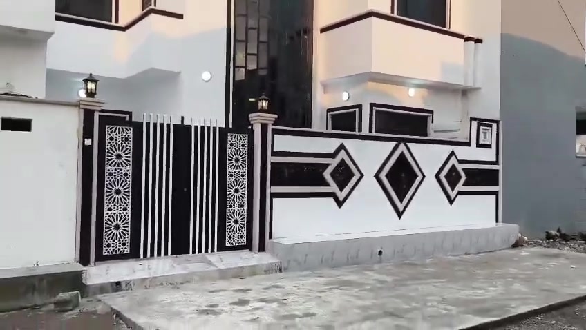 القوسيات • طابقين • ٣ غرف نوم