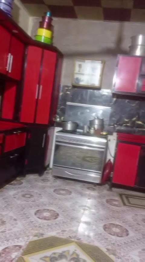 سلام عليكم كاونتر البيع ٦قطع ويه افون ٢سعر ٤٥٠وبيه مجال رقم الهاتف ***********
