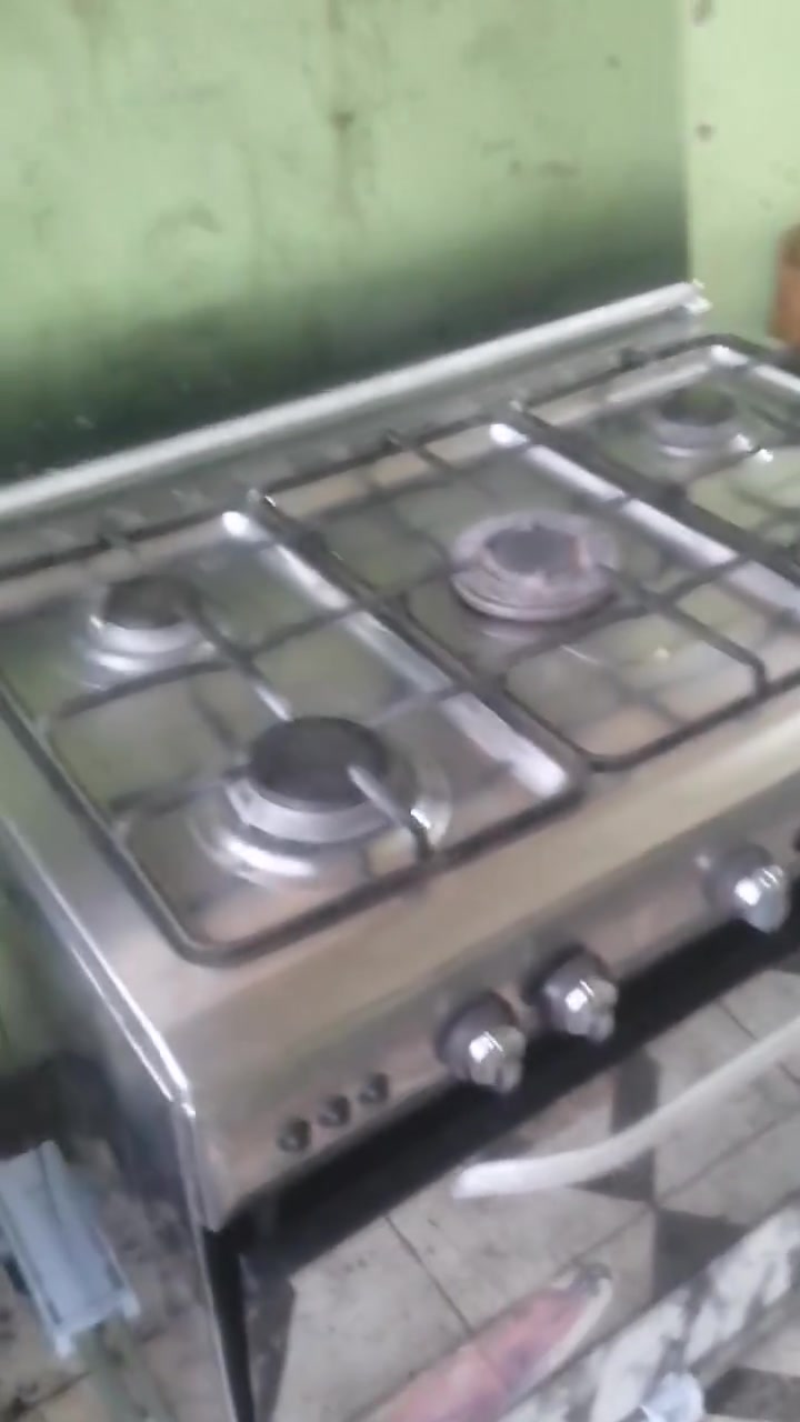 طباخ نظيف والعباس ابو فاضل سعره 135 وبي مجا***********
