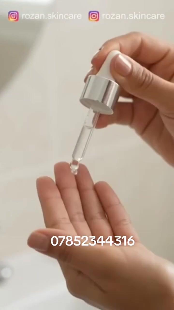 ✨ إشراقة طبيعية وبشرة خالية من البقع الداكنة! ✨
​سيروم Vitalayer Whitevit Arbutin Serum الخيار المثالي لبشرة موحدة ومشرقة 🌟
​💡 مميزات السيروم والمكونات الفعالة:
• أربوتين 2% (Arbutin 2%): يعمل على تفتيح البشرة وتقليل ظهور البقع الداكنة والتصبغات.
• أسكوربيل جلوكوسيد 4% (Ascorbyl Glucoside 4%): إحدى صور فيتامين C الفعالة لإعطاء نضارة وإشراقة مميزة.
• حمض الفيروليك 0.5% (Ferulic Acid 0.5%): مضاد أكسدة قوي يحمي البشرة ويعزز فاعلية التفتيح.
• مناسب لجميع أنواع البشرة (All Skin Types).
​📲 للطلب والاستفسار عبر الواتساب:
اضغط على الرقم أو أرسل رسالة إلى: ***********
​🛍️ احصلي على بشرتك المشرقة الآن!

بلد المنشأ: إيران
