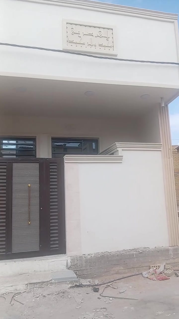 سلام عليكم عندي بيت ٦٧متر مكان دوانم شارع أبو الاحرار فرع لمولد لبيت كامل سعره ٥٨
