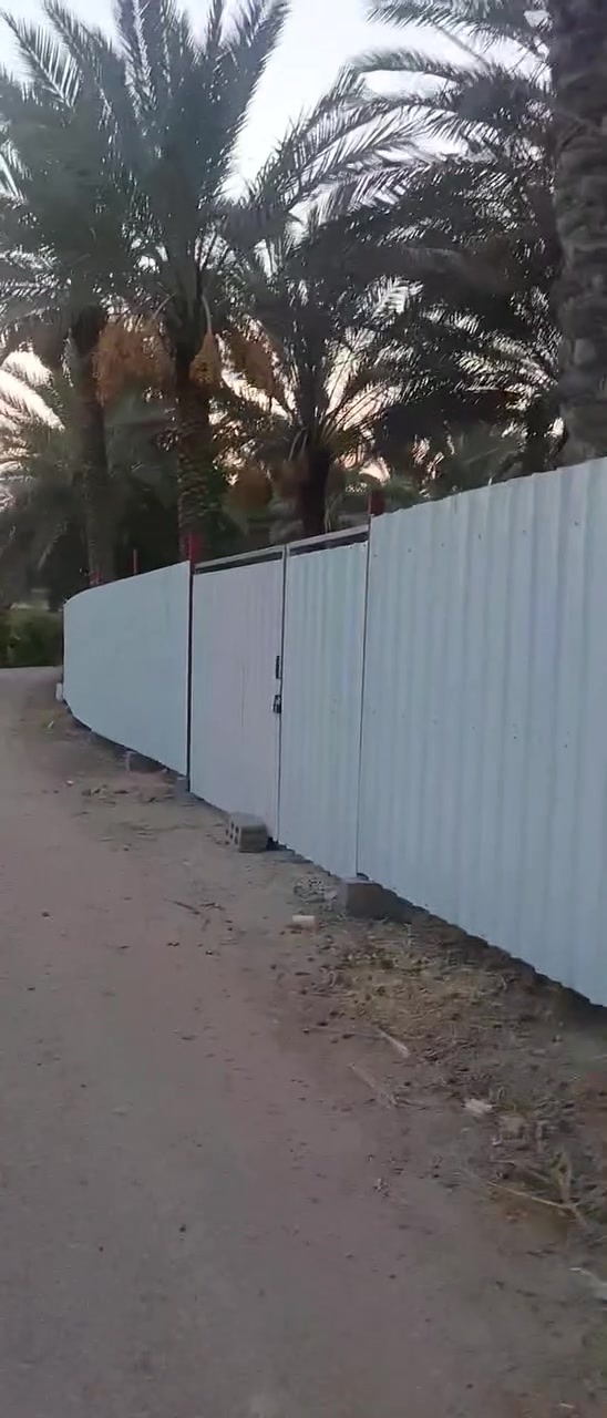 سلام عليكم يعلن معمل حداده عبدالله الجبوري لعمل كافه انواع الحداده أبواب شبابيك محجرات ديكورات سقائف اسيجه كافه انواع الحداده يوجد كادر متنقل يجيك لباب بيتك مكاني بابل مسيب اتصل عليه وتدلل ***********
