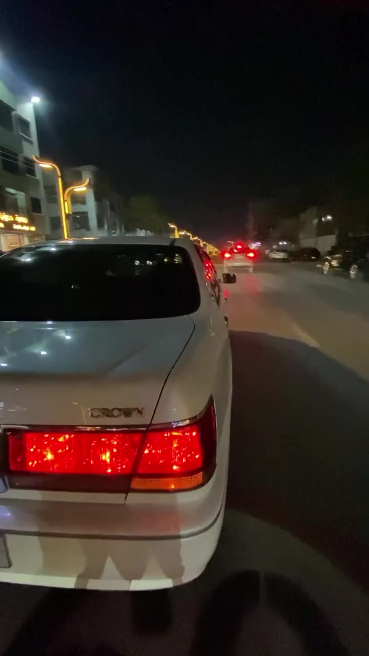 وضع الامارات • قرار 102 • نمره شبه مميزة