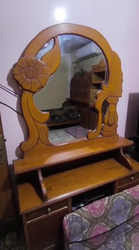 غرفة نوم • اخشاب • صاج