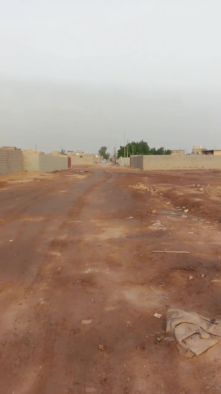 النهروان • أرض • اتصال