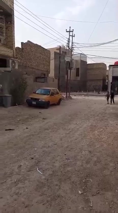 السلام عليكم بيت 100متر للبيع طابق واحد زراعي البلديات الظباط الثانيه استفسار علرقم ***********
