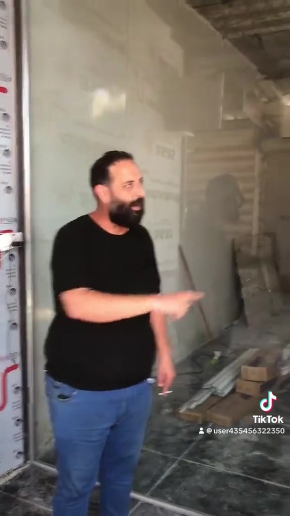 السلام عليكم 🫡 

أعمالي الفنية والهندسية 
الامنيوم والزجاج والمرايا 
شبابيك سلايت عازل صوت دبل جام تك جام 
نوافذ وشبابيك مفصلي G45 و G55
واجهات محلات وشركات وقواطع زجاجية 
تقطيع حسب الطلب المنيوم وجام 10 ملم عادي ومقسى سيكوريت 
ابواب الامنيوم جوده عاليه جدا 
ابواب زجاج جوده عاليه 
ابواب سلايت يدوي 
ابواب كهربائيه فوتوسيل اوتوماتيك 
محجرات زجاج مقوس لف 
محجر الامنيوم 
جلسات خارجيه زجاج 
جلسات داخليه مزارع 
تغليف كعده خارجيه مزرعه 
عمل مرايا انواع مختلفه 
تجهيز مريات صالونات 
ومراكز تجميل مرايا وديكورات 
الأتصال والاستفسار 
العنوان  بغداد السيديه 
***********
#بغداد #بغدادالعراق
#شبابيك
#الامنيوم
#زجاج
#واجهات
#ابواب
#بناية
#المنصور
#الجادرية
#الكراده
#الدورة
#القادسية
#البياع
#حيالجهاد
#المدينة
#الحارثيه
#جام
#زجاج
#واجهات
#ابواب
#الامنيوم
#اليرموك
#كهرباء
#اوتوماتيك
#ابوغريب
#مزرعة
#الداوودي
#الجامعه
#العامرية
#مرايات
#مرايا
