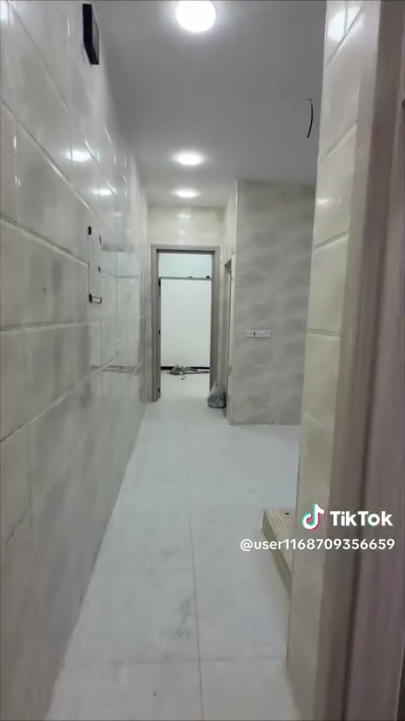 ٧٥متر • طابقين • قرب سوق ابو دشير