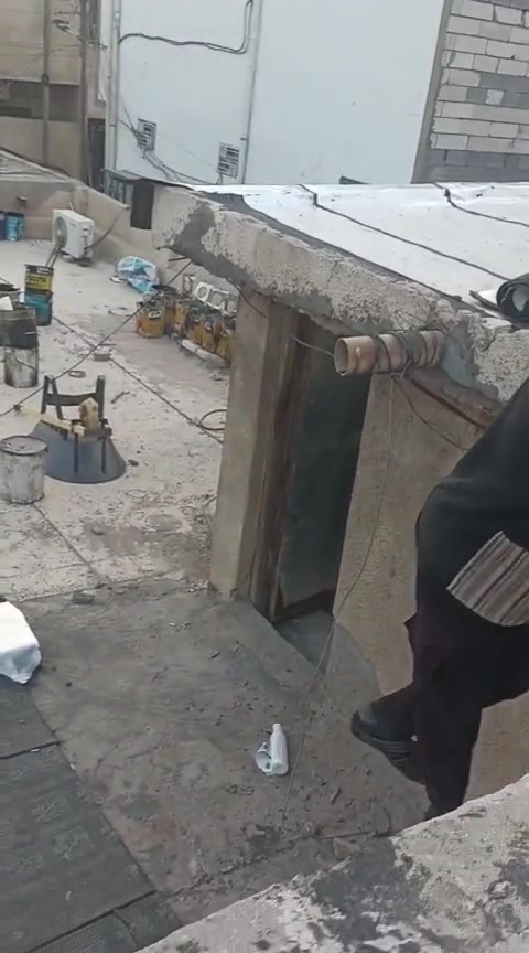 عزل أسطح • تغليف أسطح • مواد عزل