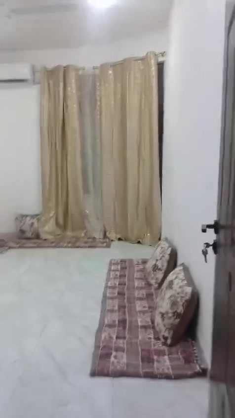 دوانم المعمل • ١٠٠م • غرفتين