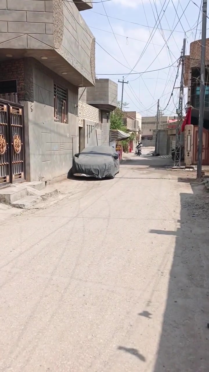 القطعه للبيع ١٢٠ متر مربع خدمات كامله تبليط بستان ابو سلوى وره الامام ابو هاشم 
***********
