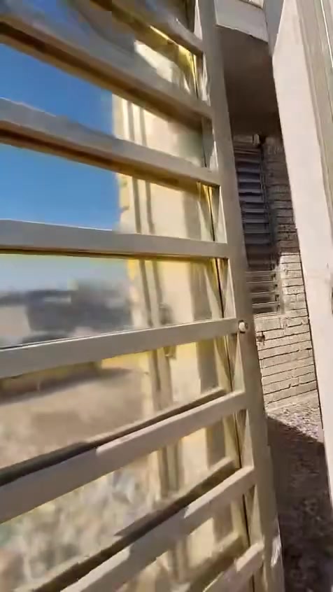 دسيم • ٨٠م • مشتمل