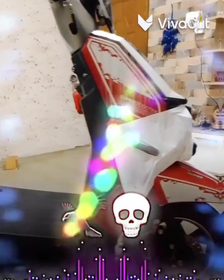 سلام عليكم عندي دراجه شحن كامله مكمله الدراجه جديده المواصفات هورن . لايت عالي ناصي رماش ، دبل شاره يمنه يسره ،،، السعر 600 وبيه مجال وبيك خير تدللو مكاني بغداد جسر ديالى ولي راح يجي وياخذه راح اطي هديه رقم الهاتف ***********
