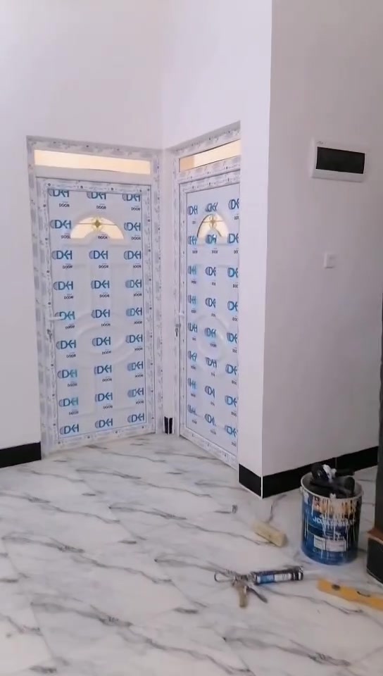 معمل السند ابواب وشبابيك الحديثه 
كافت الوان والقياسات
نعمل بنظام اقصاد ونقد بيدارت عمر الجبوري ***********
