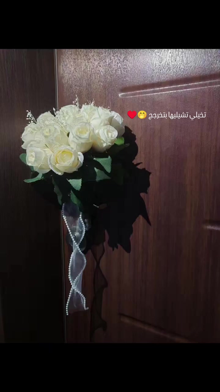 مسكات ورد خريجات وعرائس للتواصل *********** #اكسبلورر #توزيعات_مناسبات #اكسبلور #خريجين_2027🎓♥️ #فولومي
