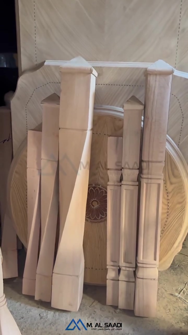 ⚜️ محمد السعـدي ⚜️
 للخشب الزان المصري الدمياطي🚪

⚠️للأستفسار عن دنكه معينه ارسل صوره الدنكه ⚠️

يوجد خدمة توصيل 🚚
⭕️ دنك درج - رجل لوكنز - كراسي - طبلات - راس جربايه عالي وناصي - وكافة النقوشات الCNC ⭕️  
• العنوان الكاظمية شارع المفيد مجاور جامع الافغاني📍
 • للاستفسار واتساب : *********** 📞
