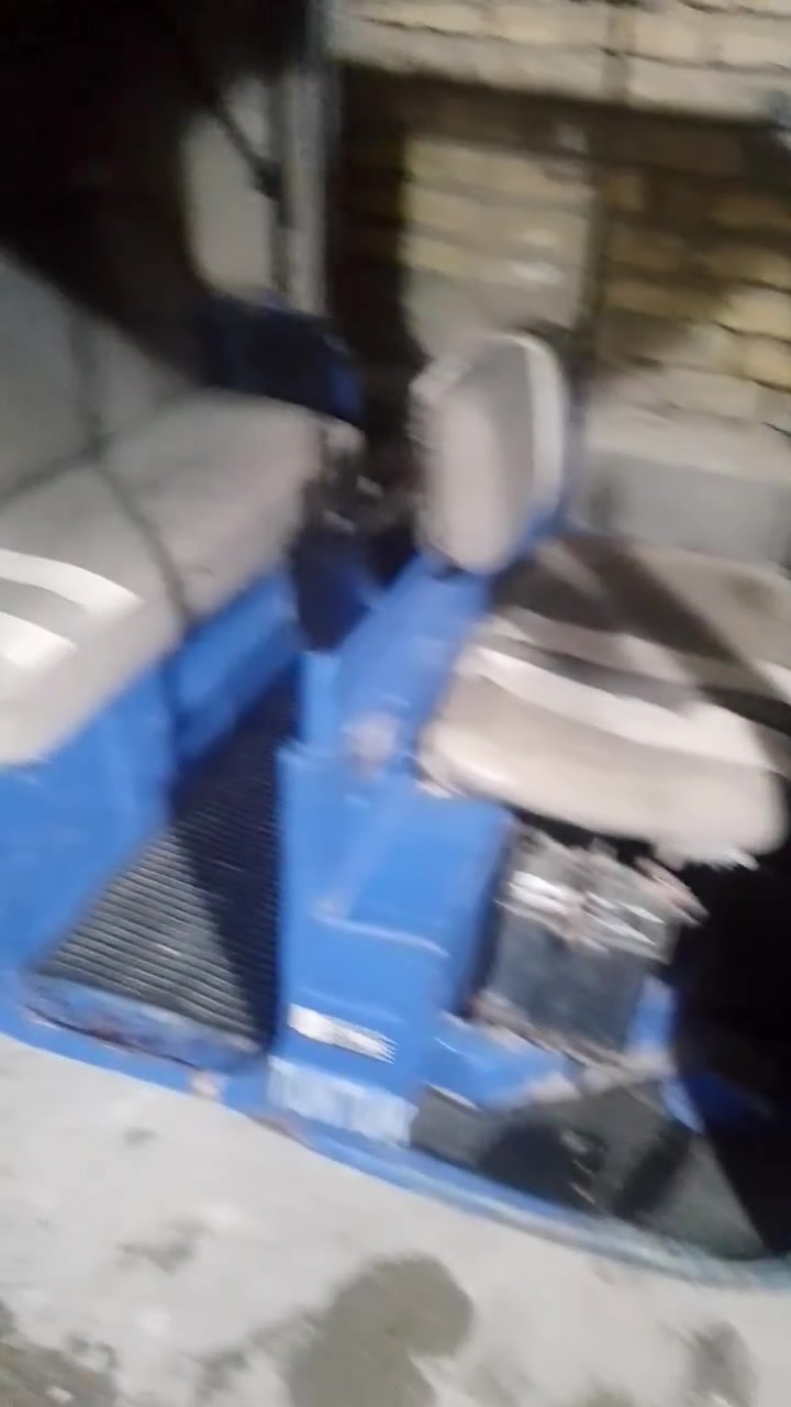تكتك للبيع زيل موديل١٩مكينه امجفته شركه سلف شركه عوزهه ترتيبات كلش بصيطه السعر٢مليونين اوبيهه مجال مكان بغداد الشعب اوراق كامله رقم صاحبه ***********بي واتساب اني المكلف بل نشر
