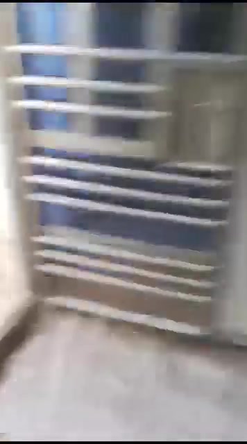 @تفليش بيوت والمباني قطع البيوت المشتركه وقلع الكاشي تفليش السقوف والجدران وحفر الصحطات باسعار مناسبه ***********
