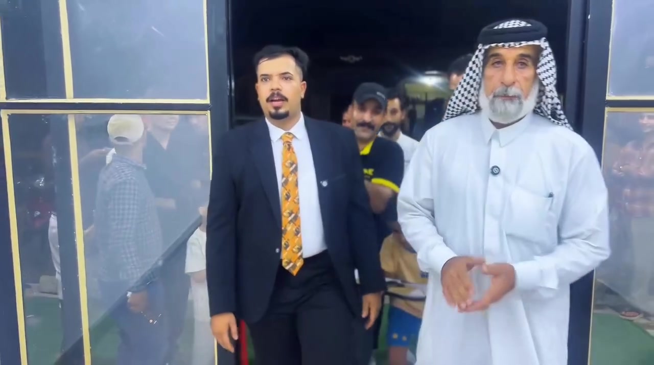 🔥🎉 افتتاح مطعم أبو شكرية للأكلات السريعة والحلويات! 🎉🔥

نفس الطعم اللي تعودتوا عليه ❤️
بس هالمرة بموقع أفضل، مكان أوسع، وأجواء أحلى!

🍔 أكلات سريعة متنوعة
🍰 حلويات لذيذة
🔥 أكلات جديدة وإضافات خاصة
😋 وطعم يخليك ترجعله مرة ورا مرة!

راح تجربه مرة… وبعدها ما راح تعوفه! 🤤🔥

📍 عفك – المحيط – مقابل نزلة خان لفته 

🛵 توصيل مجاني

📞 ***********
📞 ***********

🔥 أبو شكرية… الطعم اللي تعرفه، بمكان جديد!
@إشارة

