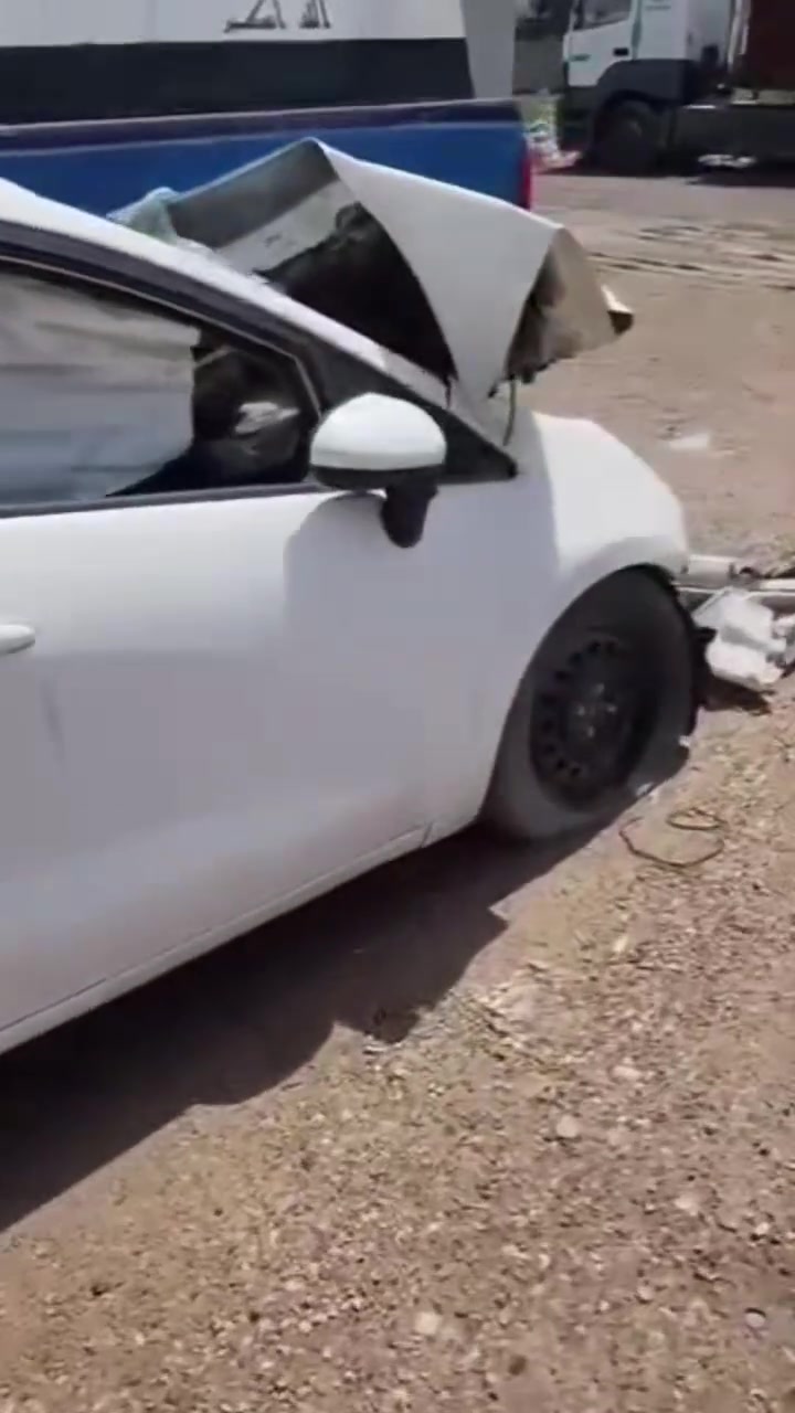 سلام عليكم كيا ريو تسقيط تريدها كامله او تريد غراض موديل ١٥ مال ورثه والمعامله جاهزه ماعدنه واحد قاصر عنواني بغداد البياع *********** /+9647704345203
