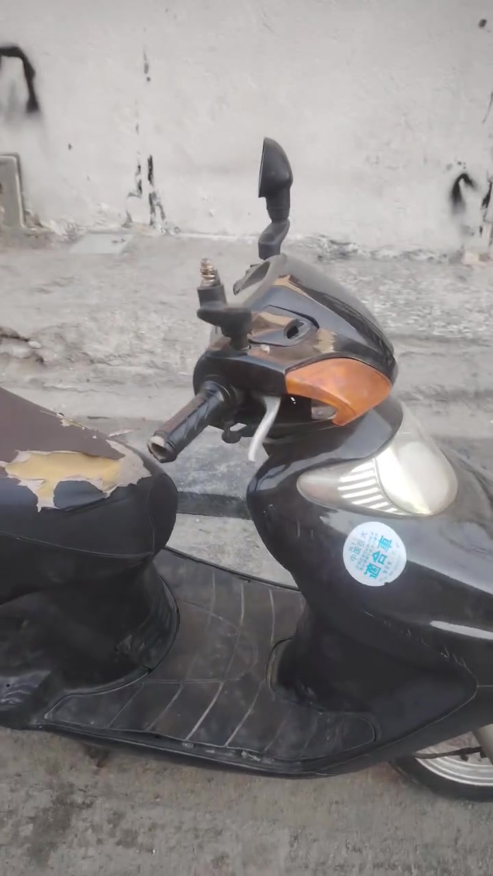سبيسي 100 cc موضح بل مقطع كل فاصيلهه سعر 225 قفل بدون عمله سعر نهائي مكاني بغداد حي أور ***********

