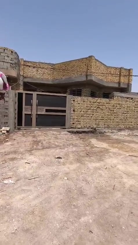 ٢٠٠م • قرب سيطرة الالبان • شغل درجه اوله