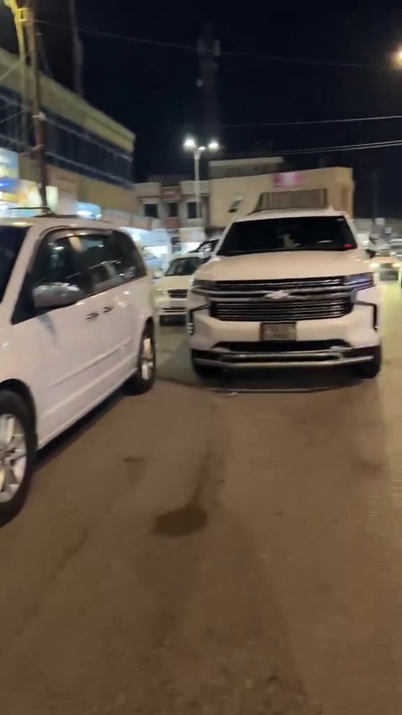 تتمتع بلرحله مع أمهر السواق الدولي والبريد السريع ذهاب واياب مع شركه المضايف باداره منذر بنور ووسام بنور مفابل مصرف الحمدانيه  من يرغب بإرسال البريد مراجعه شركه المضايف أو الاتصال على الأرقام التالية ***********            ***********.       ***********.     ***********. مع إدارة الشركة هاني بنور ابو فراس. ونحنو الوحيدين  يوجد لدينا مواقفه على عمان وسوريا مع تحيات مدير الشركة هاني بنور ابو فراس والرزق على الله
