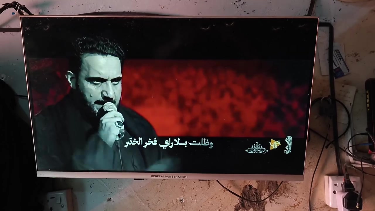 بلازمه نت فول بس بيه خيال بشاشه مامثر عليه بس من طفيه بين بغداد سعره 70 بيه مجال حجم شاشه 32 شراي راسلاني وتساب ***********
