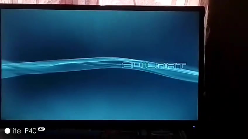 السلام عليكم بلي ستيشن 3 سلم للبيع كامل  ملحقاته وجوستك عدد 2 معه كيبل HD مترين وعدد الألعاب الي بل جهاز 18 لعبه ماعدا البيس 26 الجهاز نضيف استعمال شهر واحد معه شاشاه حجم 32 الي شفتوه بل فيديو سبب البيعه ملاهي بل شغل السعر ثنينهن 190 قفل مكاني بغداد مدينة الصدر قطاع 12 الرقم ***********
