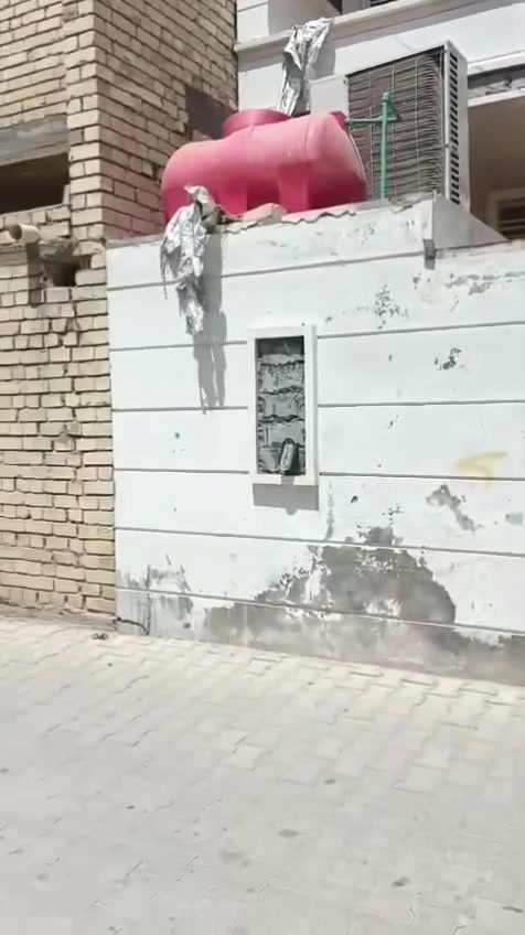 قطعة أرض للبيع 📍
‏​التفاصيل:
‏​المساحة: 100م
‏​الأبعاد: واجهة 5م × نزال 20م
‏​الموقع: بغداد - الشعب / نهاية حي أور / منطقة الغرير
‏​نوع السند: سند 25 (زراعي) 
‏​المميزات: غير مشمولة بالقرارات الجديدة ولها كامل حق البناء والسكن
‏​الخدمات: منطقة مخدومة وقريبة من المرافق الأساسية
‏​📞 للتواصل والاستفسار:
‏[***********]
