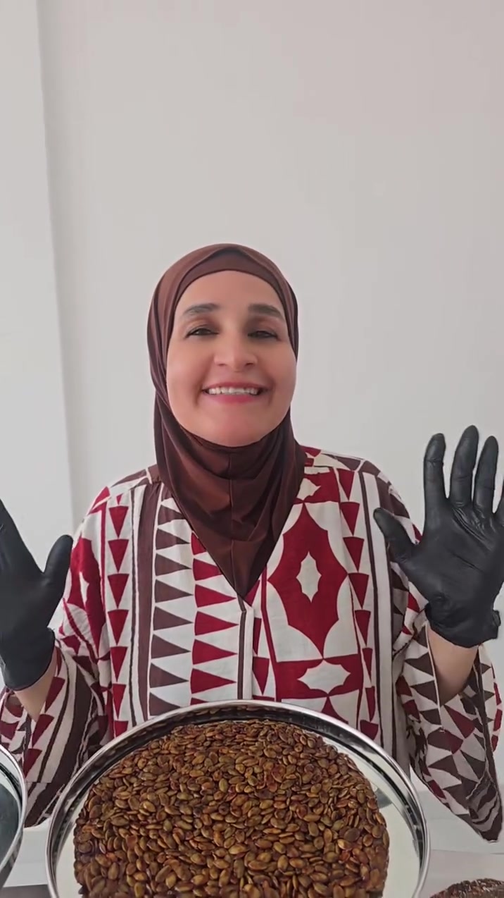 مولد خير البشر وخاتم النبيين والصديقين نبينا محمد صلى الله عليه وسلم شوفوا البوفيه لي جهزته الكم أخصائية التغذية العلاجية والغذاء الصحي الشيف وداد فرمان من معمل إسلوب حياة صحية  أول معمل بل العراق مختص اختصاص دقيق بتوفير البدائل الصحية والأكل الصحي لي يناسبكم حسب نظامكم الغذائي وشنو الممنوع وشنو المسموح بل الأكل مالتكم شوفوا الفيديو وأنتوا تعرفون  للتواصل والطلب والحجز المسبق عل الواتساب تنوريني ***********# بغداد الكرادة العرصات
