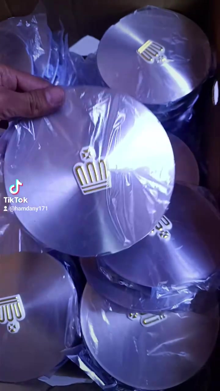 (كبات راس ثور تكم وفلات وملكه) ليزري درجه اولى
سعر التخم ٣٥ الف 
جماعة الجمله غير سعر 
......متوفر بكميات ......
(توصيل لكل العراق)
-----اسمك ورقمك وعنوانك-----
 وشوف الصور زين  وراسلني  ع خاص واثبتلك طلب مو ادزلكياه من بغداد للبصره واتكول ماريده مو الابالي) 😏.... 
***********
