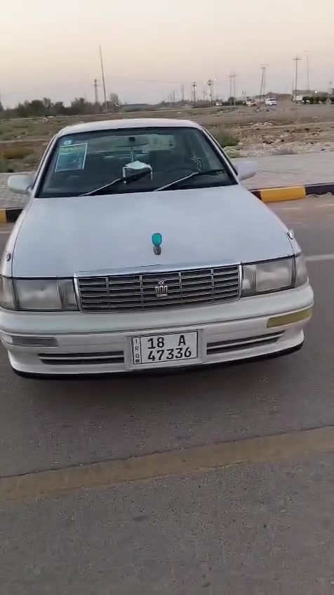السلام عليكم كراون بطه موديل 1993 رقم بابل دولي بأسمي تحويل مباشر سنوية لغاية 2031 سياره مكفوله من الصبغ العام والحزام بيها رشات فقط كفاله من كص والنقل محرك بطه 2500 محرك وكير مكفولات تخم تاير جديد حداديه امامي وخلفي جديد كهربائيات كلها شغاله ويل مجلي جام اخضر سيارة بلاديه وجاهزه السعر 57وبيها مجال بسيط للأستفسار اكثر (***********) مكاني واسط
