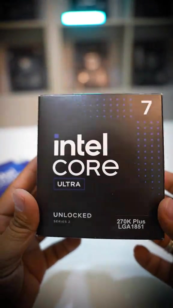 توفر الان  Intel® Core™ Ultra 7 Processor 270K Plus - BOX لطلب مباشر من الموقع الالكتروني , والدفع عند الاستلام, توصيل مجاني من خلال موقعنا الرسمي العالمية للحاسبات https://globaliraq.iq/ العراق بغداد\ شارع الصناعة - الجامعة التكنلوجية, داخل فرع النخلة (عامود رقم 14) تسللسل المبنى G  توصيل لكل محافظات العراق رابط المنتج :-https://globaliraq.iq/products/intel%C2%AE-core%E2%84%A2-ultra-7-processor-270k-plus-box قسم اللابتـــــوب 7726224804 7726224809 7901805570 __ قسم الديسكتوب والتجميع 7726224806 7726224805 الشاشات والاكسسوارات *********** *********** __ رابط تحميل التطبيق للـ iPhone: ‏https://apps.apple.com/us/app/qiyam-al-alamiya/id6757885531 رابط تحميل التطبيق للـ Android: ‏https://appgallery.huawei.com/app/C116858345 رابط الموقع الإلكتروني: https://globaliraq.iq
